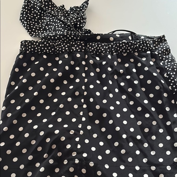 J. Crew One Shoulder Black and White Polka Dot Top, LIKE NEW 00 - Picture 3 of 6